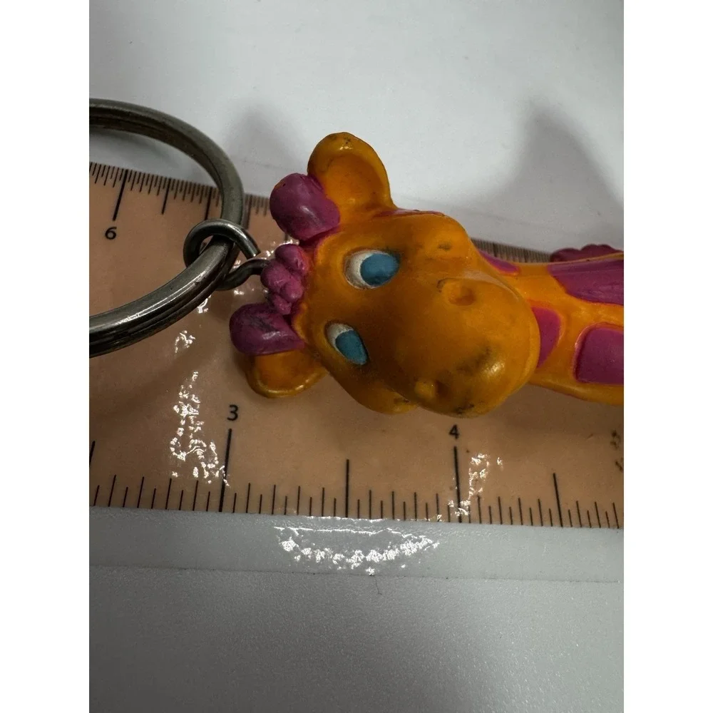 Vintage 1993 Avon Key‎ To Cuteness Keychain Circus Giraffe *No Box